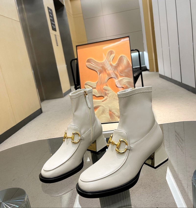 G*u*i boots